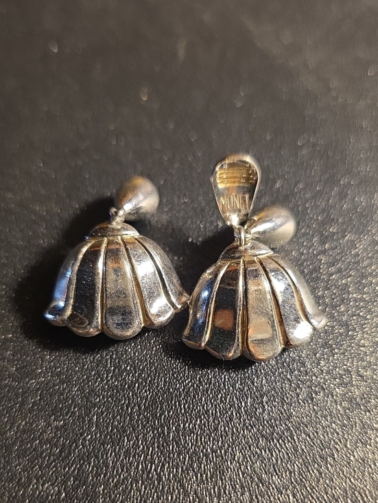 Monet Accessories - Monet Silver Shell Drop Clip-On Earrings Vintage